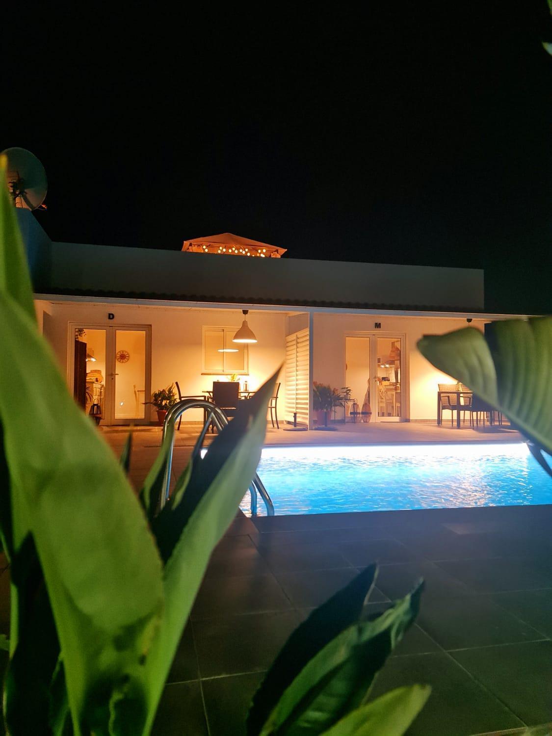 Villa Tino- Casa D Los Llanos De Aridane Luaran gambar